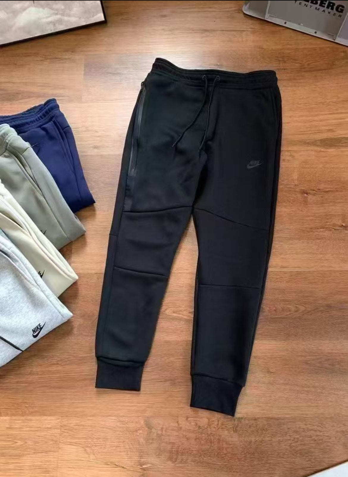Nike Tech Fleece