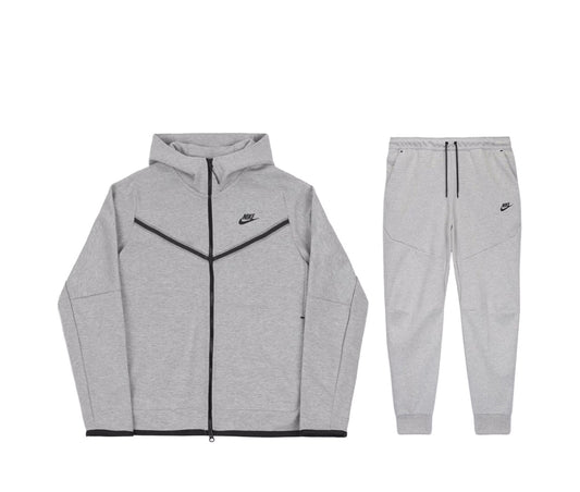 Nike Tech Fleece Set