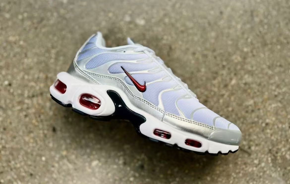 NIKE AIR MAX PLUS 'WHITE/RED"