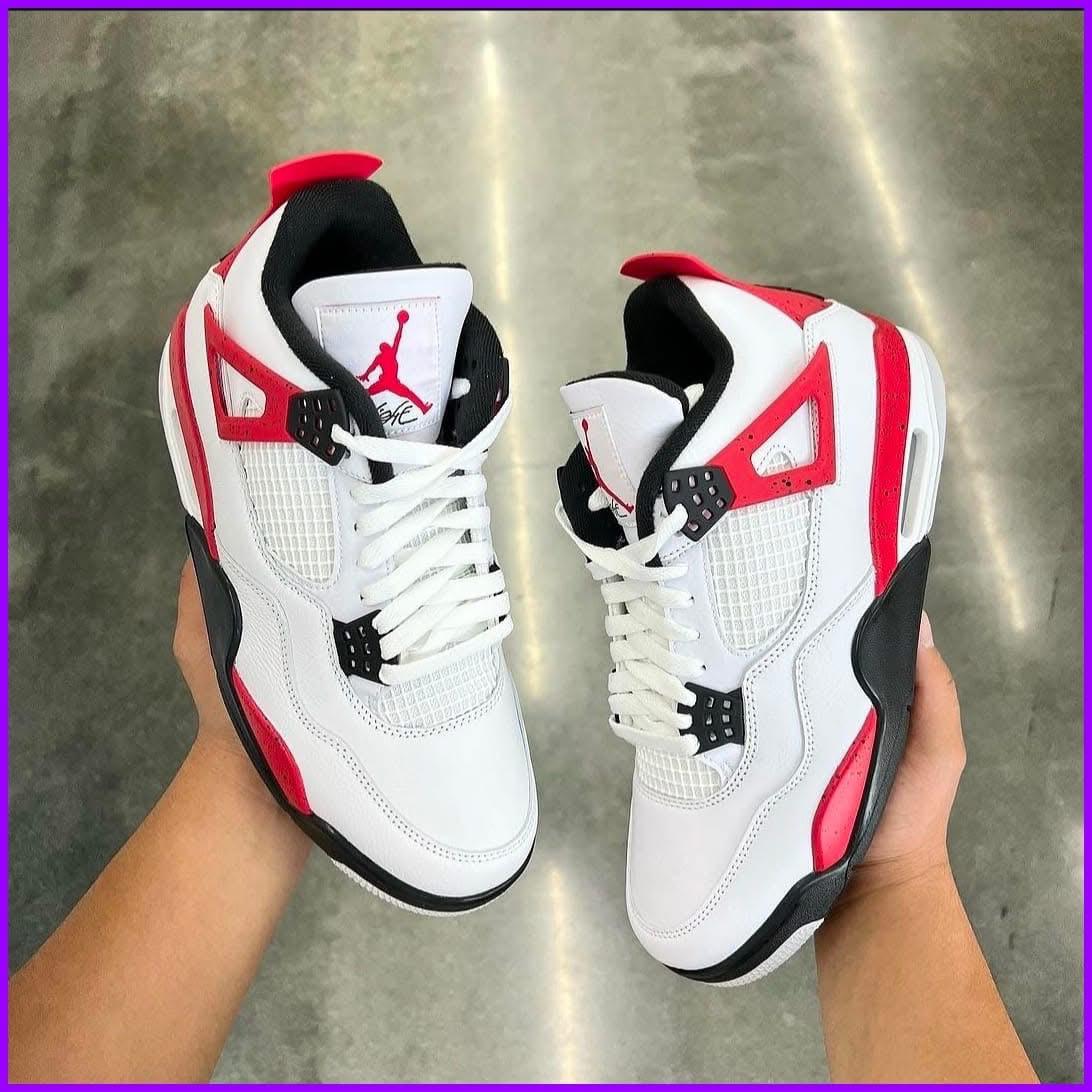 JORDAN 4S "WHITE AND WHITE"